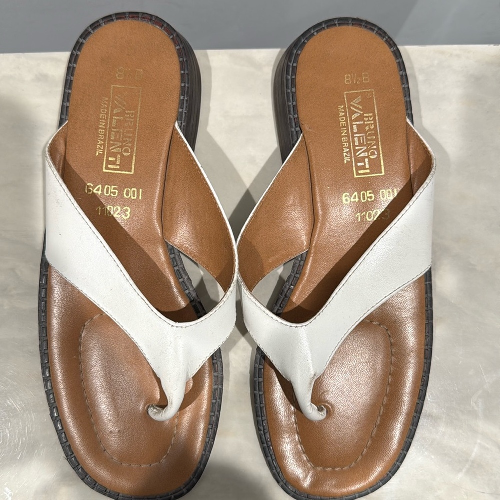 Bruno‎ Valenti Leather Flip Flops